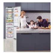 LG Frigorífico Combi 2m, Clasificación C, capacidad de 419l, Inox antihuellas, Serie 600, GBB62PZGCC
