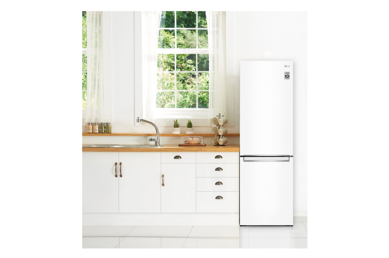 LG Frigorífico Combi 2m, Clasificación D, capacidad de 419l, Blanco, serie 600, GBB62SWGGN