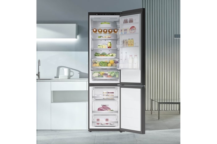 LG Frigorífico Combi Crystal Door 2m, Door Cooling, Clasificación C, capacidad de 419l, Cristal negro, GBB72BM9CQ1