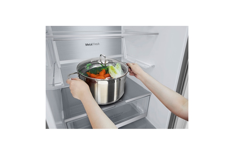 LG Frigorífico Combi 2m, Eficiencia C, Acero inoxidable antihuellas, capacidad de 419l, Serie 700, GBB72NSQCN