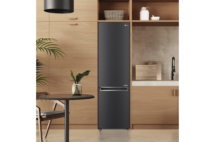 LG Outlet Frigorífico Combi 2m, Clasificación un 10% más eficiente que A, 419l, Acero Premium Antihuellas, serie Centum, GBB92MCB2P.OUTLET