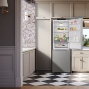 LG Frigorífico Combi Door Cooling+,  1,86m, Clasificación C, capacidad de 374l, inox antihuellas. Serie 300, GBV3100CPY vista frontal ladeada, GBV3100CPY