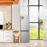 LG SERIE 500  Door Cooling+, 1,86  m, Clasificación D, capacidad de 374 l,  Inox antihuellas, GBV5140DPY vista frontal ladeada, GBV5140DPY