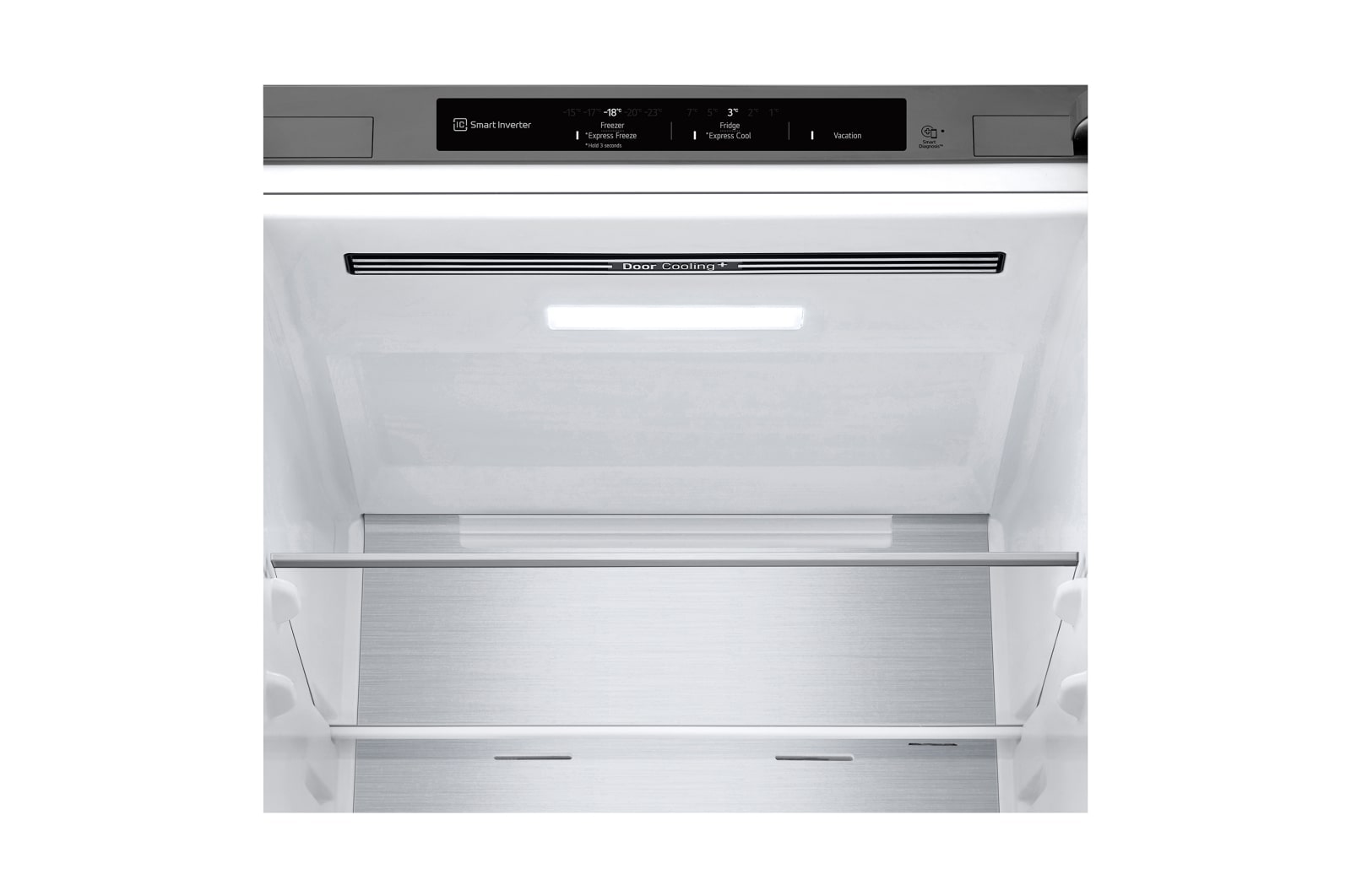 LG SERIE 500  Door Cooling+, 1,86  m, Clasificación D, capacidad de 374 l,  Inox antihuellas, GBV5140DPY vista frontal ladeada, GBV5140DPY
