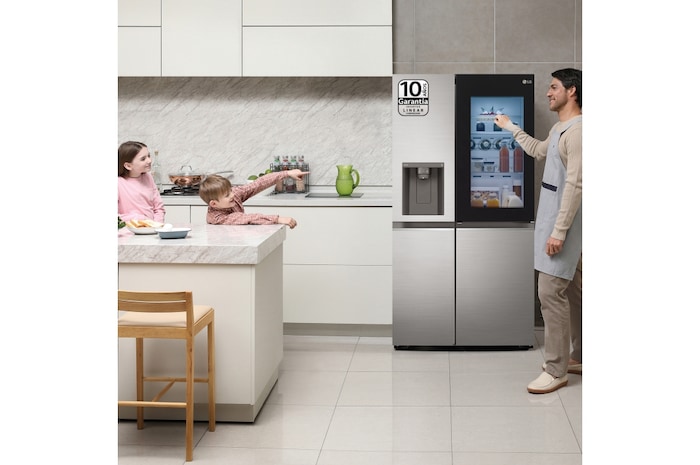 LG Frigorífico Side By side , Serie 800, Instaview Door-In-Door, Clasificación E, 635 L, GSXV80PZLE