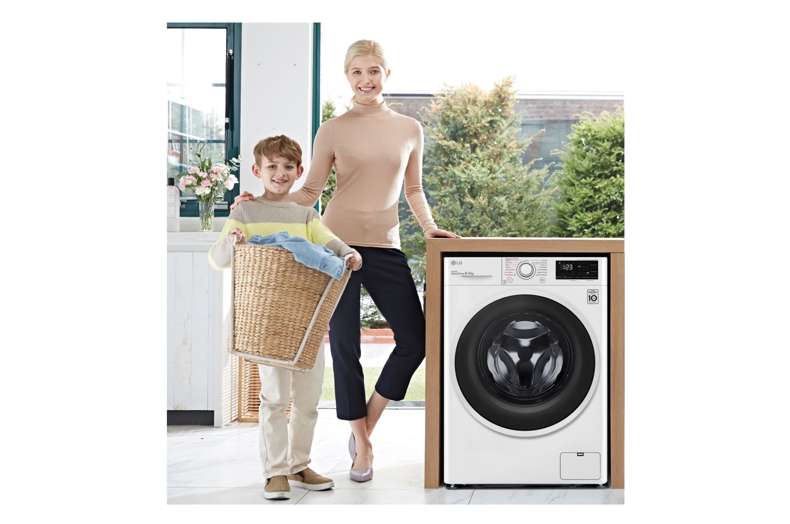 LG Lavasecadora inteligente  AI Direct Drive™,  con Vapor  8/6kg, 1400rpm,  Clasificación B(lavado)/E(secado) Blanca, Serie 310, F4DV3108S1W