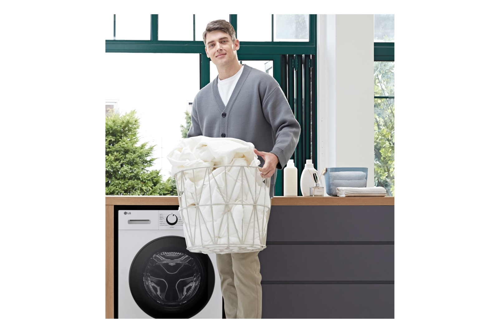 LG 9 kg y 1400 rpm Lavadora Frontal en Blanca AI DD™, F4WT2009S3W