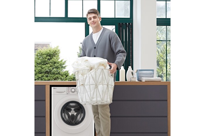 LG Lavadora inteligente AI Direct Drive TM, con Vapor, autodosificación detergente, 9kg, 1400, Clasificación B Blanca, Serie 350, F4WV3509S3W