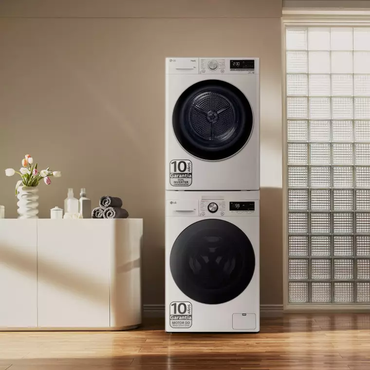 LG Torre de Lavado, Blanca, Lavadora inteligente 9kg, 1400rpm, 10% más eficiente que A + Secadora 9kg, A+++, TORRE0909PR.SET.EEES.C