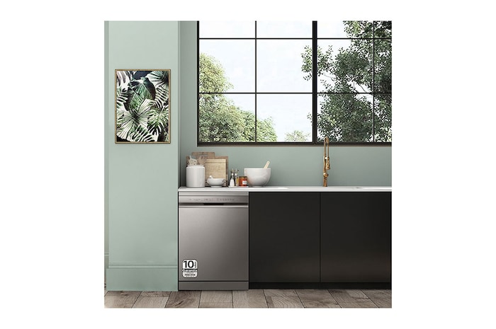 LG Lavavajillas Inox antihuellas con tecnología QuadWash™  , C, con tercera bandeja, DF355FP