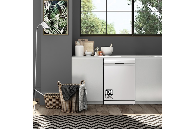 LG Lavavajillas LG QuadWash<sup>TM</sup> Steam,Blanco,C, con lavado a vapor y tercera bandeja, DF455HWS