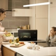 LG Microondas Grill Negro Smart Inverter 1200W de 32 litros, MH7235GPS