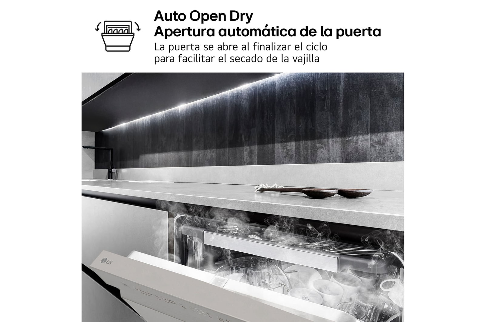 LG Lavavajillas Inox antihuellas con tecnología QuadWash™  , C, con tercera bandeja, DF355FP