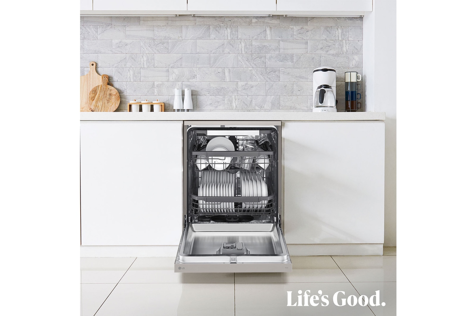 LG Lavavajillas Inox antihuellas con tecnología QuadWash™  , C, con tercera bandeja, DF355FP
