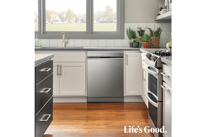 LG Lavavajillas Inox antihuellas con tecnología QuadWash™  , C, con tercera bandeja, DF355FP