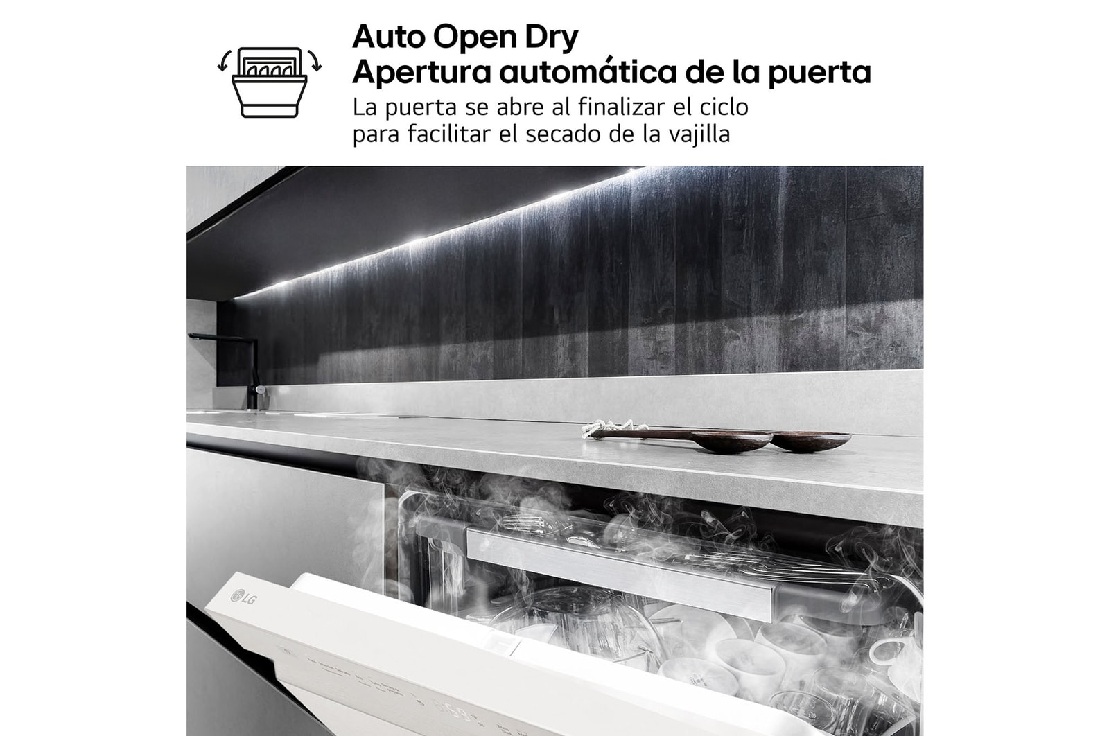 LG Lavavajillas blanco LG QuadWash<sup>TM</sup>, Direct Drive , C, con tercera bandeja, DF355FW