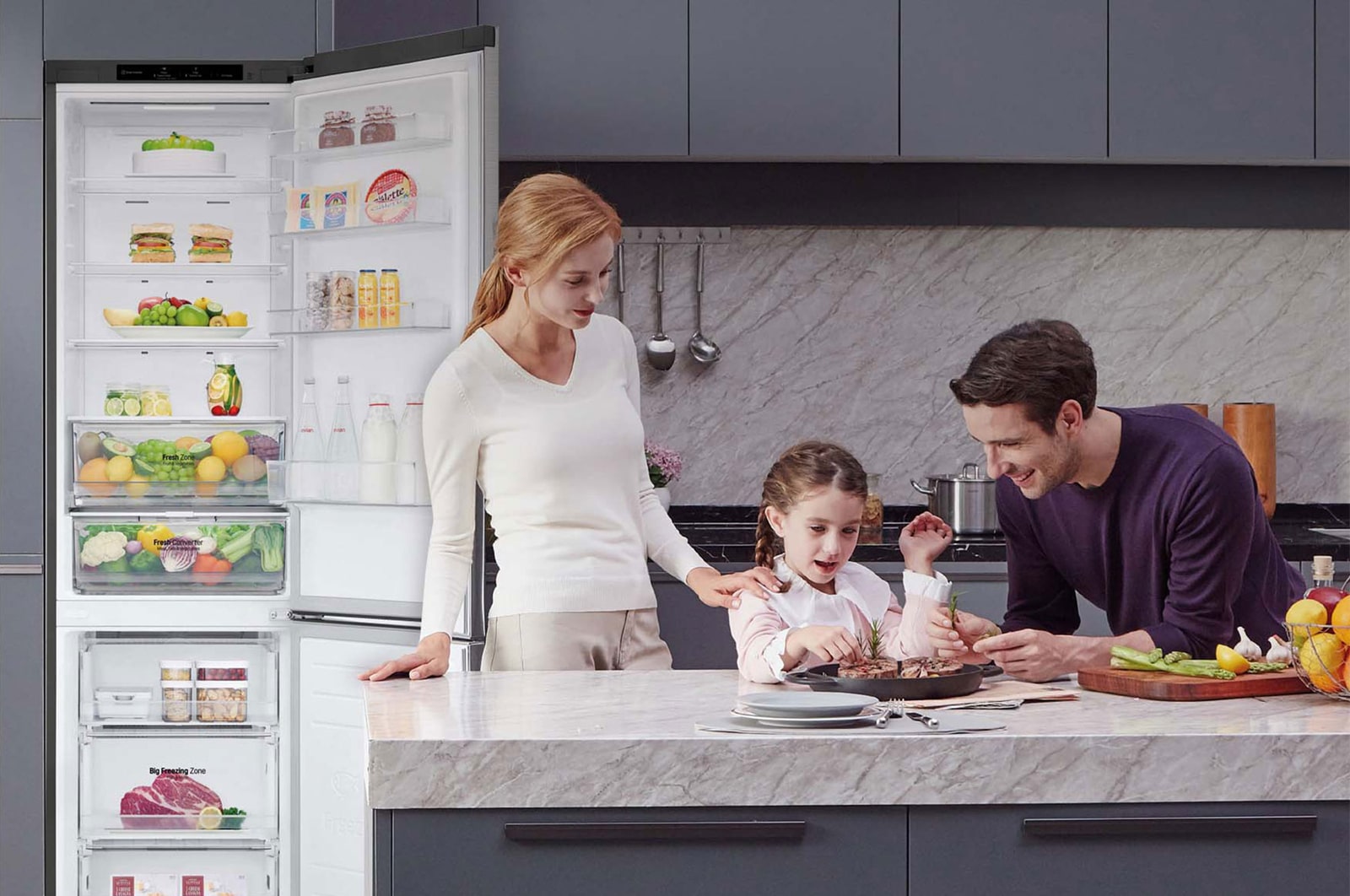 LG Frigorífico Combi 2.03m, Clasificación C, capacidad de 419l, Inox antihuellas, serie P-600, GBP62PZNCN1