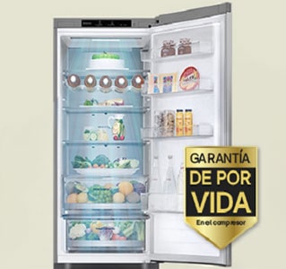 Frigorífico lleno de alimentos frescos con puerta abierta e imágenes del logotipo de garantía e inversor inteligente.