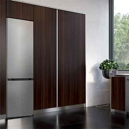 LG Frigorífico Combi Door Cooling+, 2,03m, Clasificación B, capacidad de 419l, Inox antihuellas. Serie 700, GBV7280BPY.OBSEXC