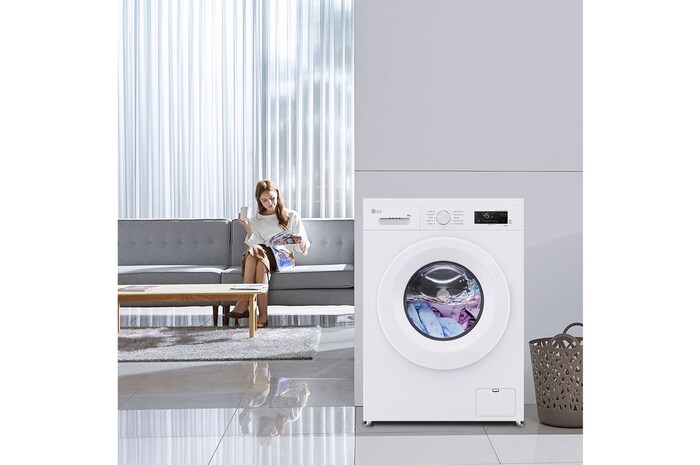 LG Lavadora eficiente 8kg, 1400rpm, A, con vapor, Serie 100, F4X1008NWH