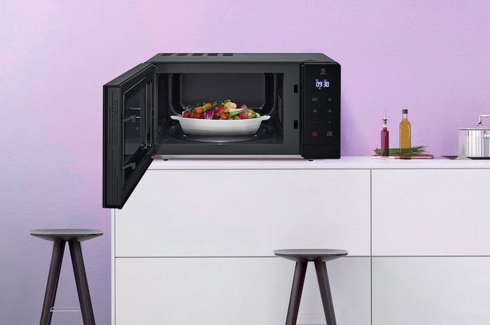 LG Microondas Grill 900W de 30l, Negro, MH7032JAS