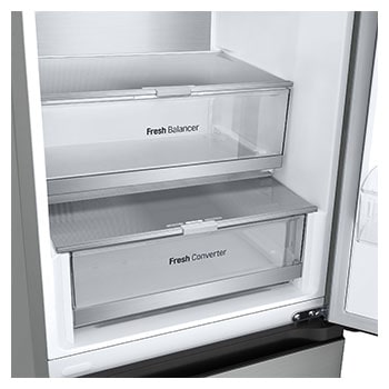 Frigorífico Combi Door Cooling+, 1,86m, Clasificación D, capacidad de 374l, inox antihuellas. Serie 700