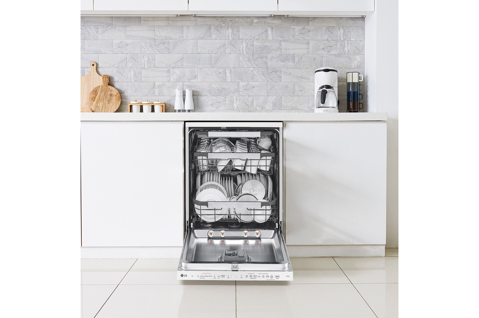LG Outlet Lavavajillas LG QuadWashᵀᴹ Steam, Blanco, Un 10% más eficiente que A, con lavado a vapor y tercera bandeja​, DF587HHS.OUTLET