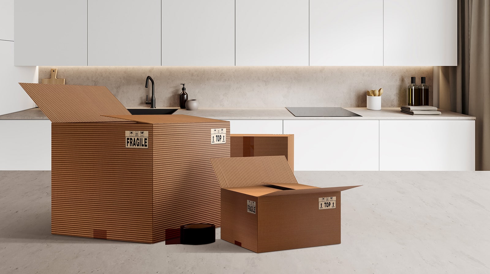 Esta es una imagen de cajas sobre la mesa de la cocina.