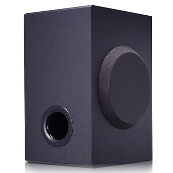 LG Barra de sonido LG SQC1 con 160W de potencia y 2.1 canales. Sonido envolvente Dolby Digital con bajos potentes. Conectividad Bluetooth, USB y entrada óptica. Completa tu televisor , SQC1