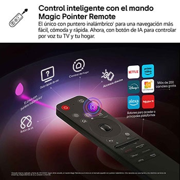 Pantalla de TV LG con un control remoto mágico AI en primer plano. El botón de IA está resaltado y una burbuja de texto muestra el mensaje, sugiere una película que me gusta. En la pantalla vemos el ícono de usuario E, indicando cómo la ID de voz de IA pudo identificar a qué usuario era y dar recomendaciones personalizadas solo basadas en su voz.