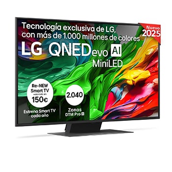 Vista lateral ligeramente inclinada hacia la derecha del televisor LG QNED evo