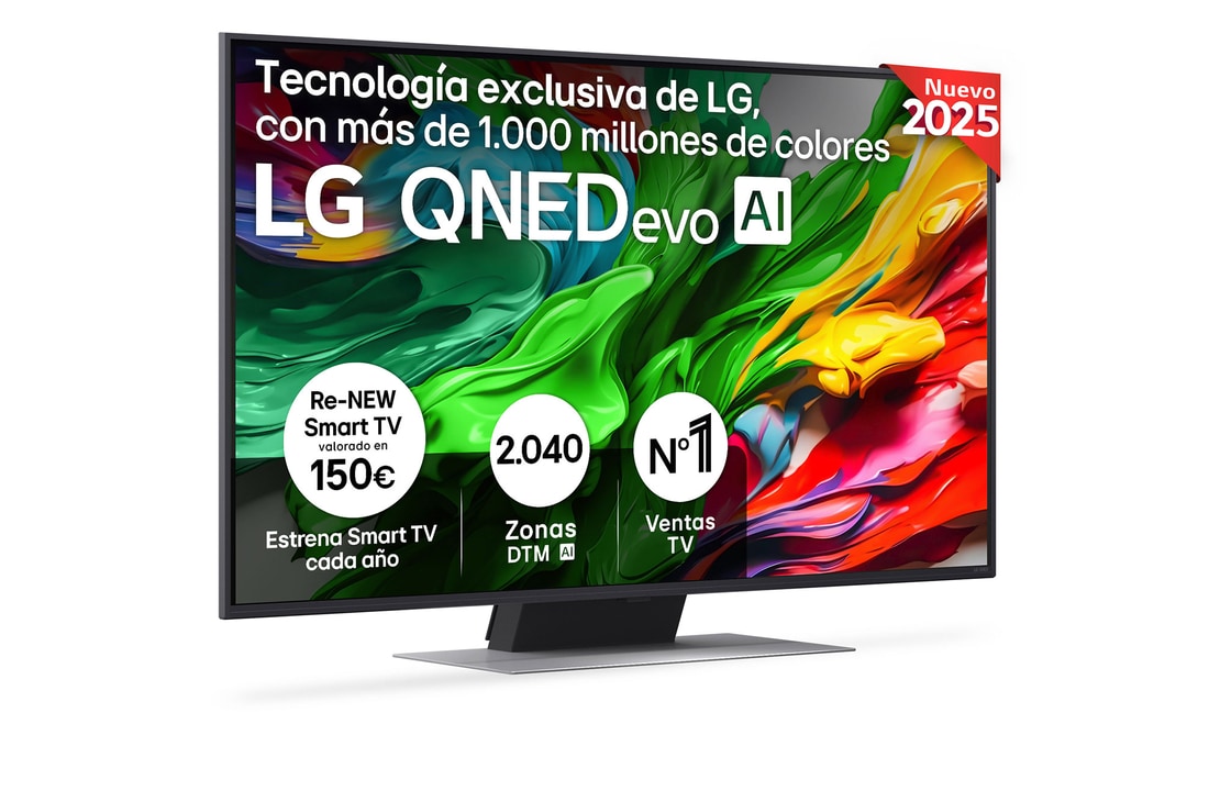 Vista lateral ligeramente inclinada hacia la derecha del televisor LG QNED evo