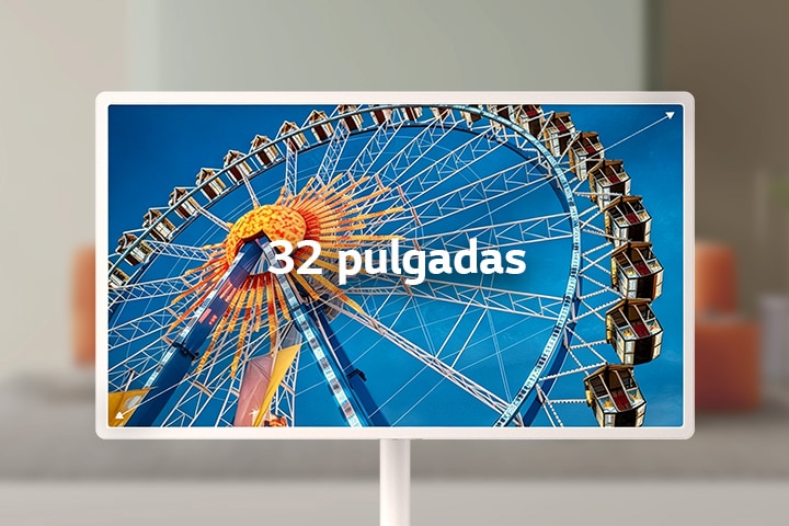 La pantalla móvil LG StanbyME 2 Max LX6 con una pantalla de 32 pulgadas muestra una noria, donde la pantalla más grande mejora la escala y la claridad visual para una experiencia de visión más inmersiva en un entorno interior.