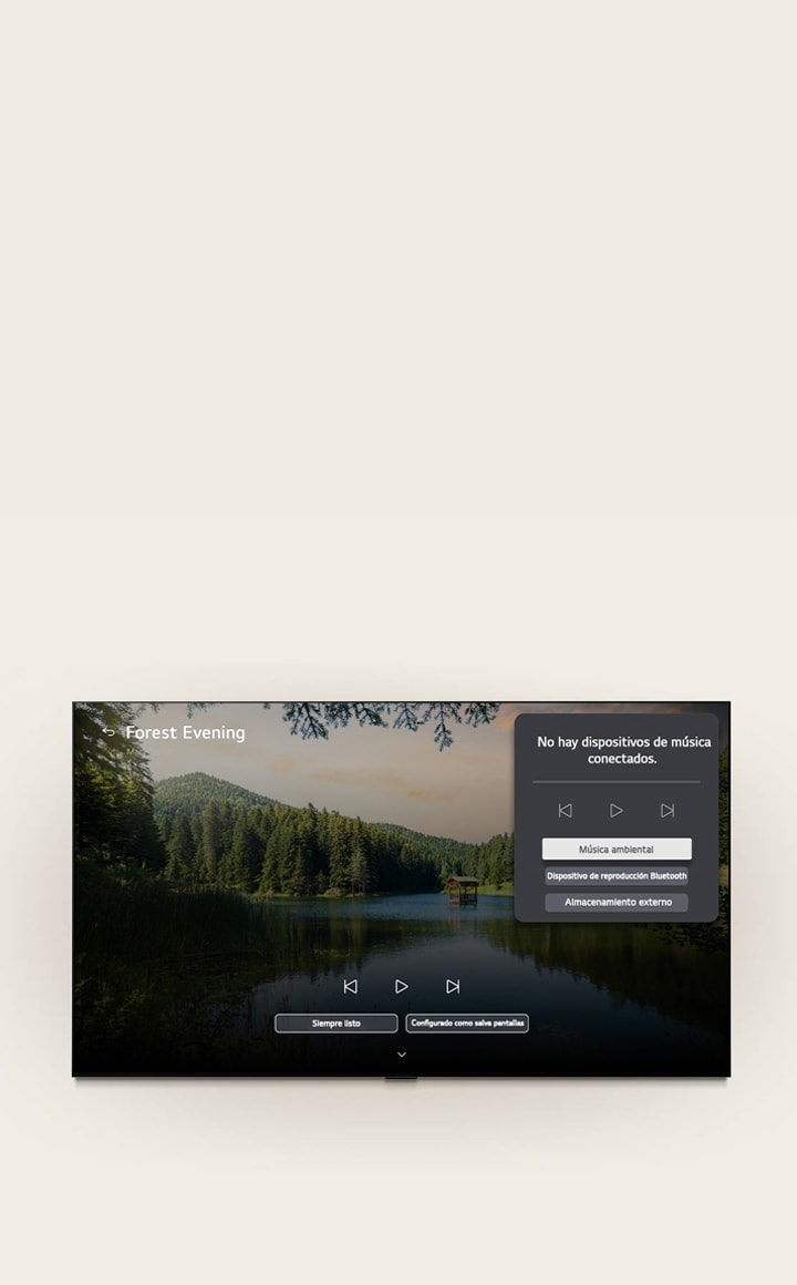 LG OLED evo AI W6 Wallpaper TV's LG Gallery+ con BGM y Music Lounge muestra la escena del lago boscoso "Noche del bosque" en pantalla, con un panel de interfaz de lounge musical visible para música ambiental, reproducción Bluetooth y controles.