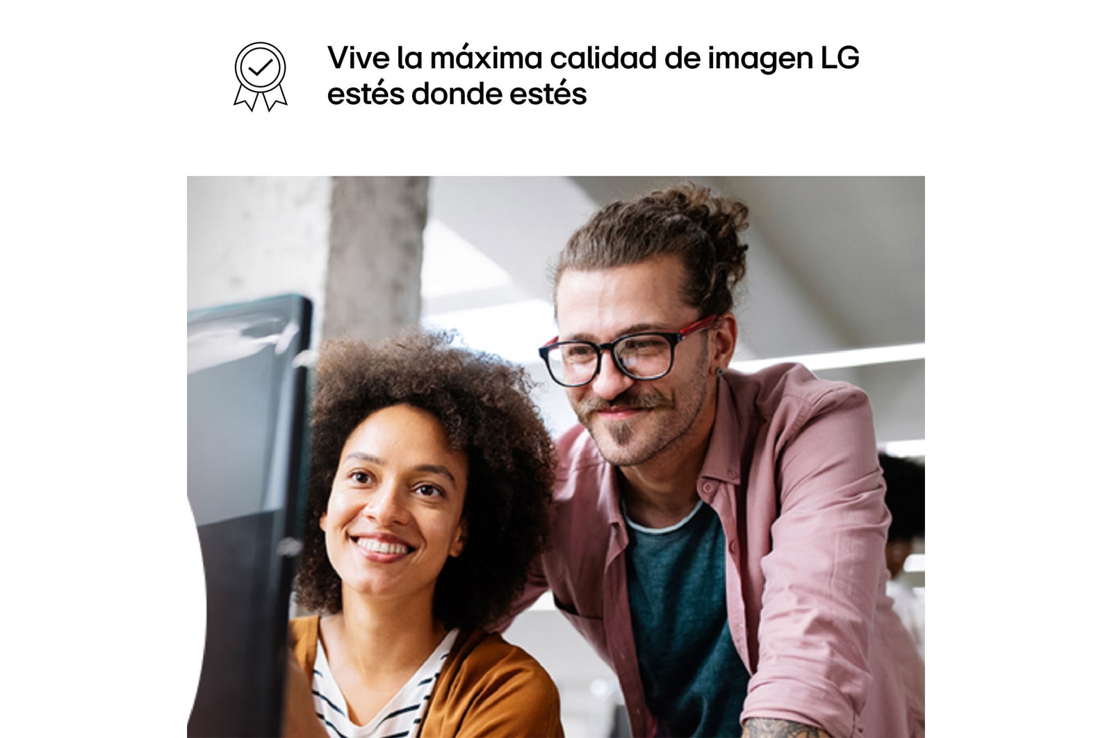 LG Monitor LG UltraFine 32", 4K UHD (3840x2160), AMD FreeSync, HDR10, DCI-P3 90%, altavoces integrados., 32UR500-B