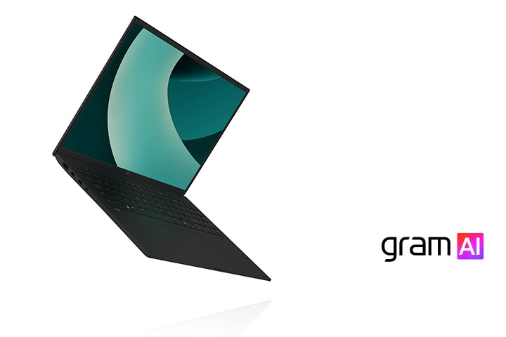 La imagen muestra un portátil LG Gram, destacado por su diseño ultraligero. A la derecha, el texto dice: "El poder de la AI híbrida" con el logo de "gram AI" debajo.