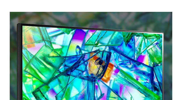 El panel IPS de LG muestra una precisión del color impecable. Un ángulo de visión mucho más amplio y cobertura del 99% del espectro de color sRGB.