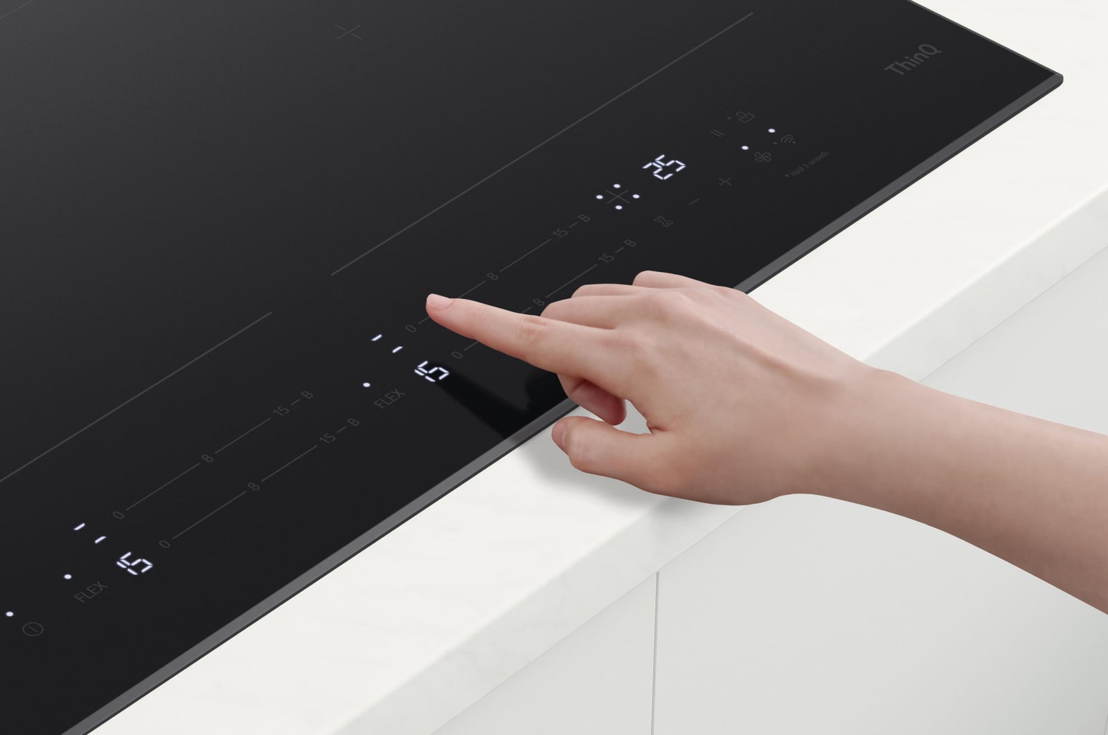 LG CBIZ2432B Vue de côté