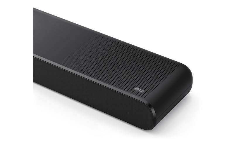Vue inclinée du dessus du coin latéral de la LG Soundbar S77TY