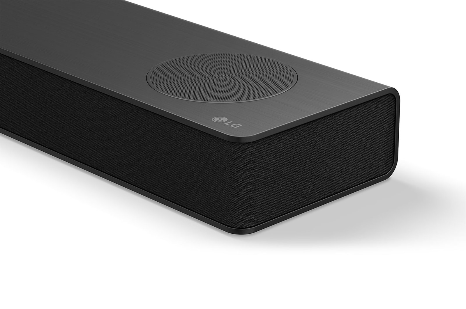 Top angled view of LG Soundbar S80TR's side corner