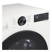LG front load washing machine detecting the shirts in a laundry room