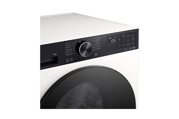 LG front load washing machine detecting the shirts in a laundry room