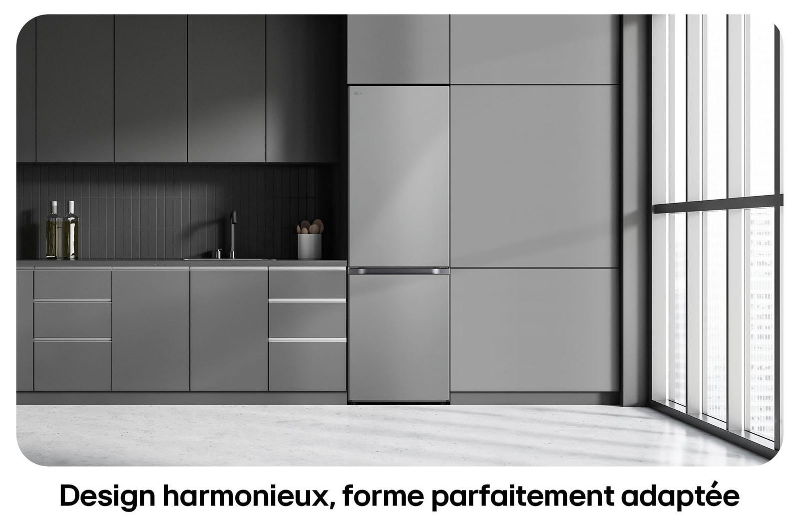 Réfrigérateur-congélateur LG GBV3100DPY Silver, illustre le Design Modern Flat Door et l'intégration parfaite dans les meubles de cuisine.