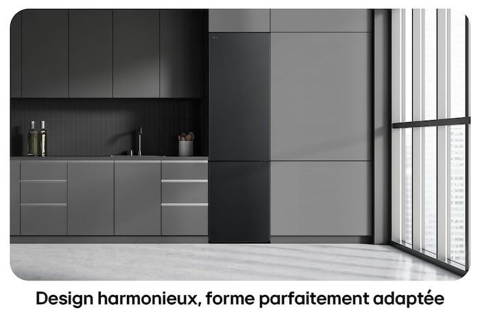 Réfrigérateur-congélateur LG GBV22NCDEP noir, illustre le Design Flat Door de 203 cm et l'intégration parfaite dans la cuisine moderne et sombre.