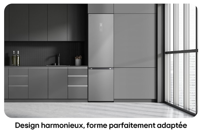 Réfrigérateur-congélateur LG GBV5250EPY Silver, illustre le Design Flat Door de 203 cm et l'intégration parfaite dans les meubles de cuisine modernes.