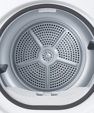 Detail bubnu pračky s otevřenými dvířky	