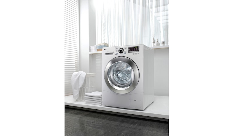 LG Lavage Rapide & Performant avec TurboWash™ de LG, LG F84872WH