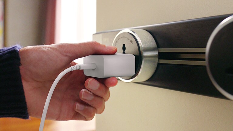 L'adaptateur de taille réduite est connecté au gram.