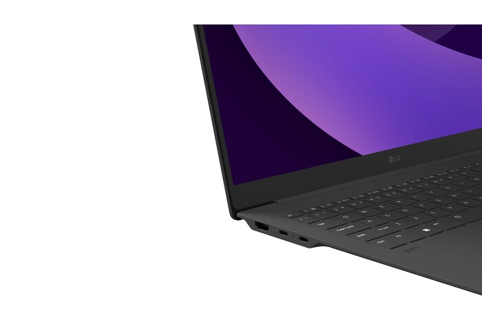 LG 16Z90TS-G.AU79F vue de côté