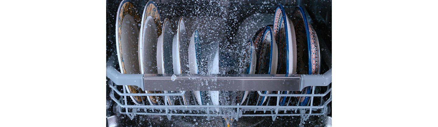 A Water-Wise Home With LG: How Innovations Can Save and Protect Water